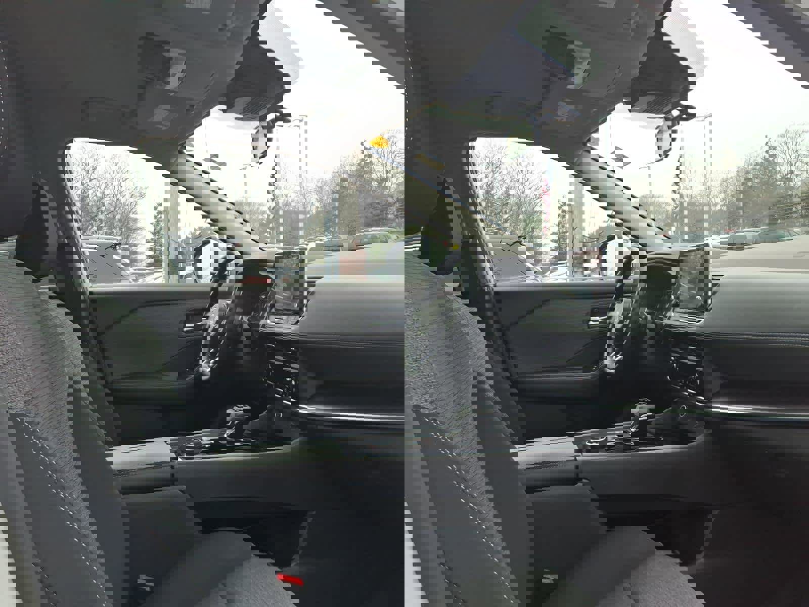 Used 2023 Nissan Rogue SV image 25