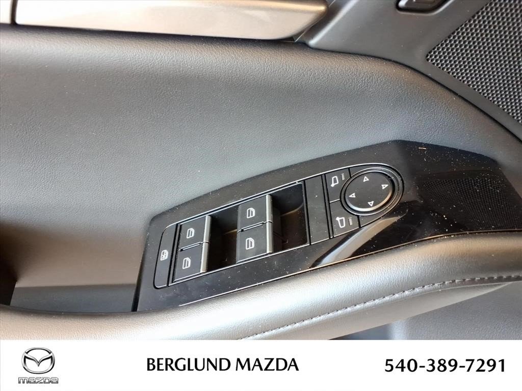 New 2026 MAZDA MAZDA3 s Sport FWD image 12