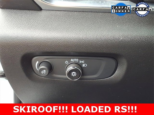 Used 2023 Chevrolet Traverse RS image 12