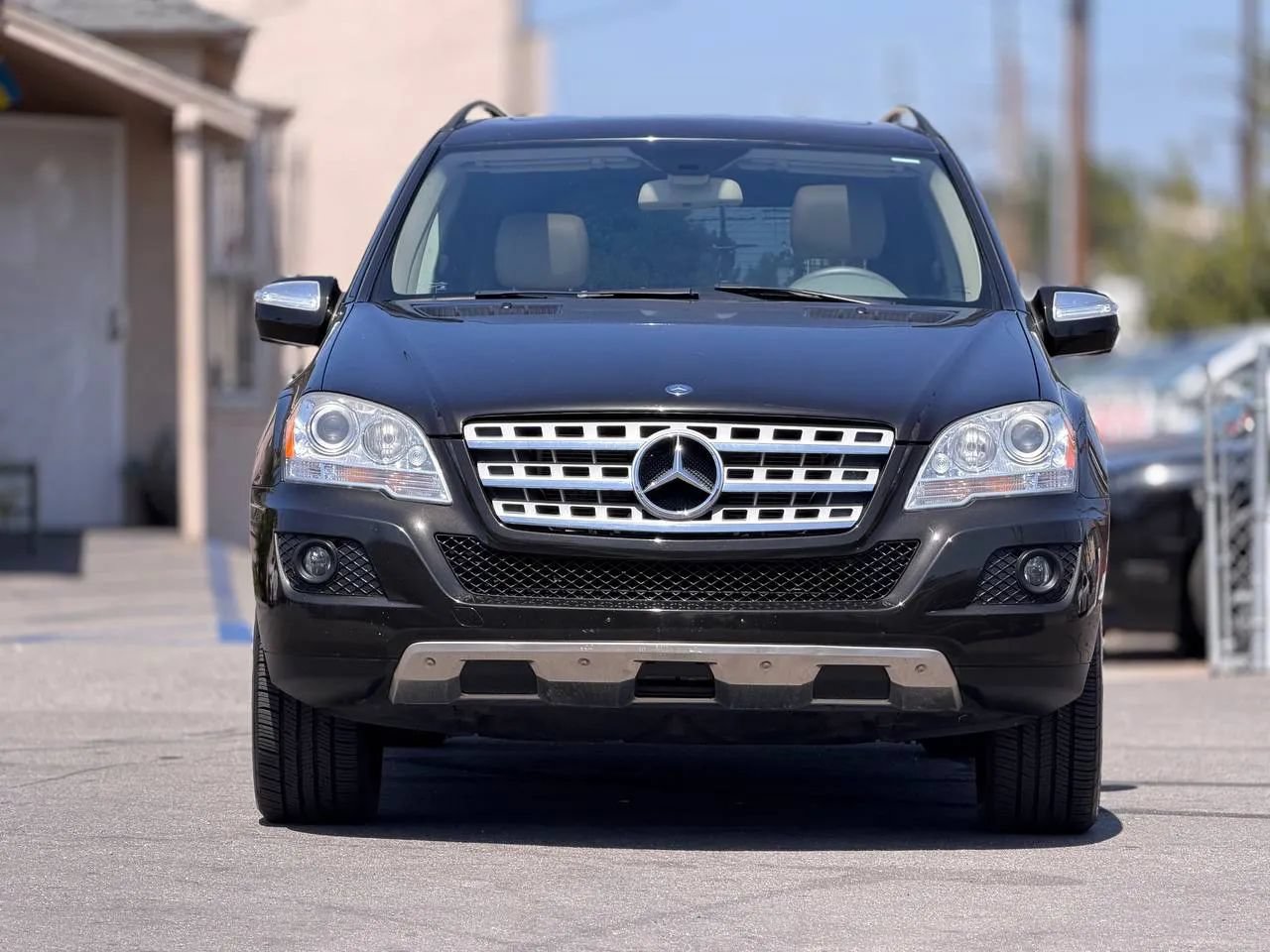 Used 2009 Mercedes-Benz ML 350 4MATIC image 3