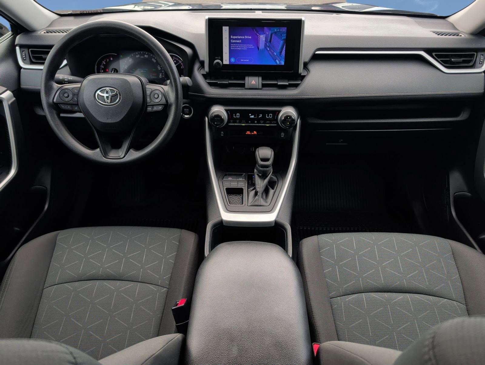 Used 2024 Toyota RAV4 XLE FWD image 26
