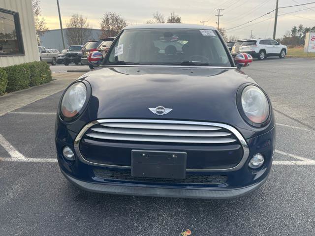 Used 2015 MINI Cooper 4-Door Hardtop image 3