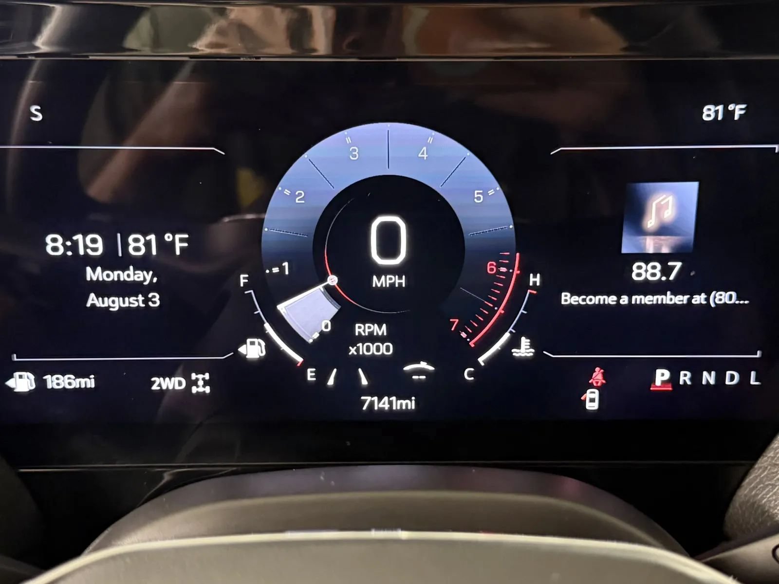 Used 2026 GMC Yukon XL Denali w/ Sun & Power Step Package AWD/4WD image 22