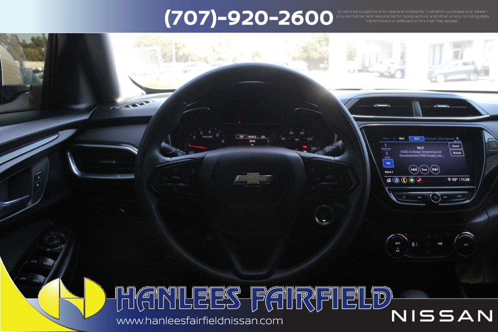 Used 2023 Chevrolet TrailBlazer LT w/ Convenience Package AWD/4WD image 17