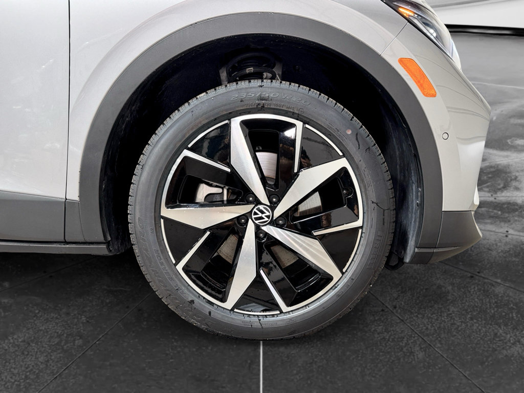 Used 2023 Volkswagen ID.4 Pro S AWD/4WD image 34