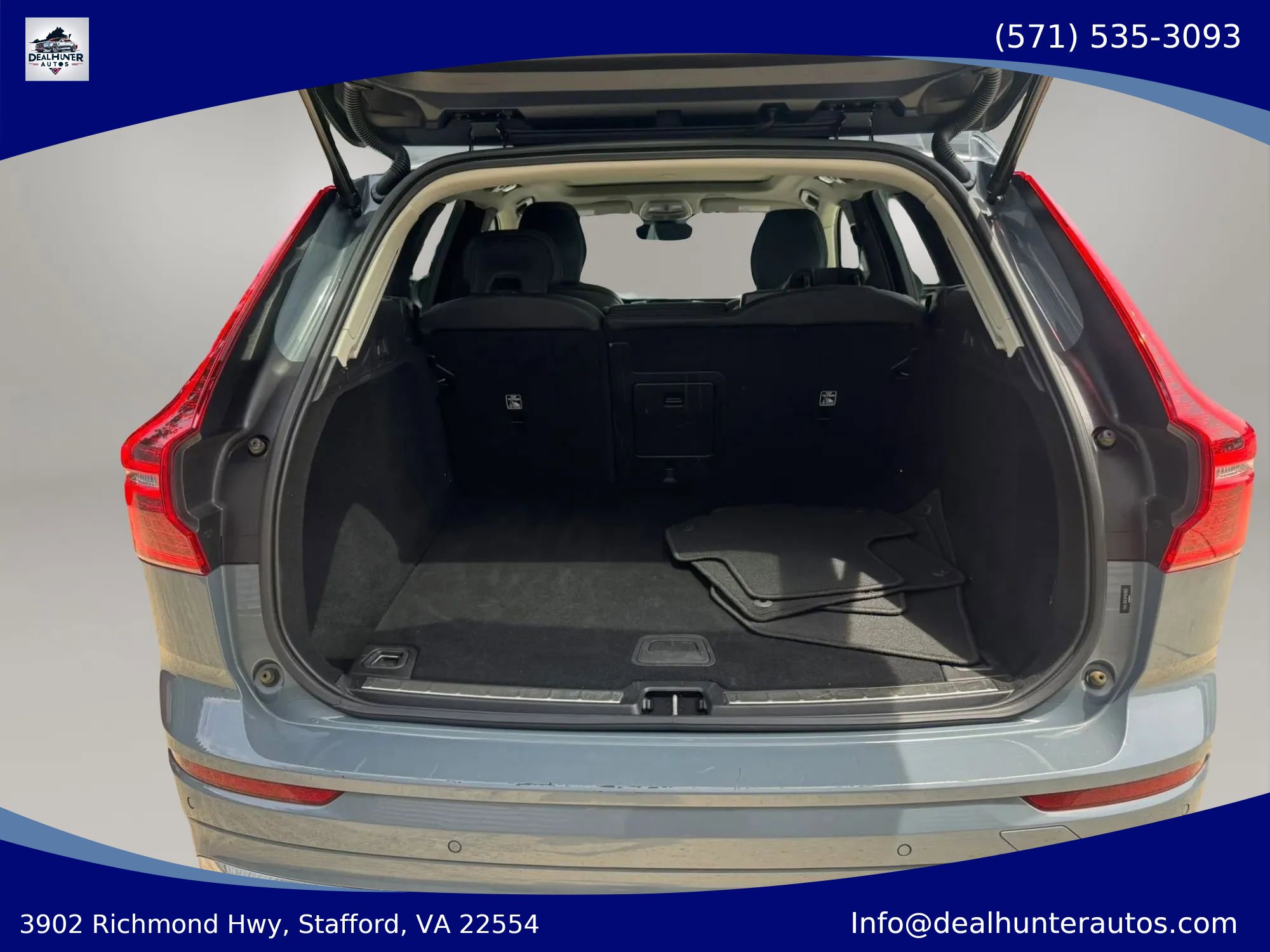 Used 2023 Volvo XC60 B5 Plus FWD image 13