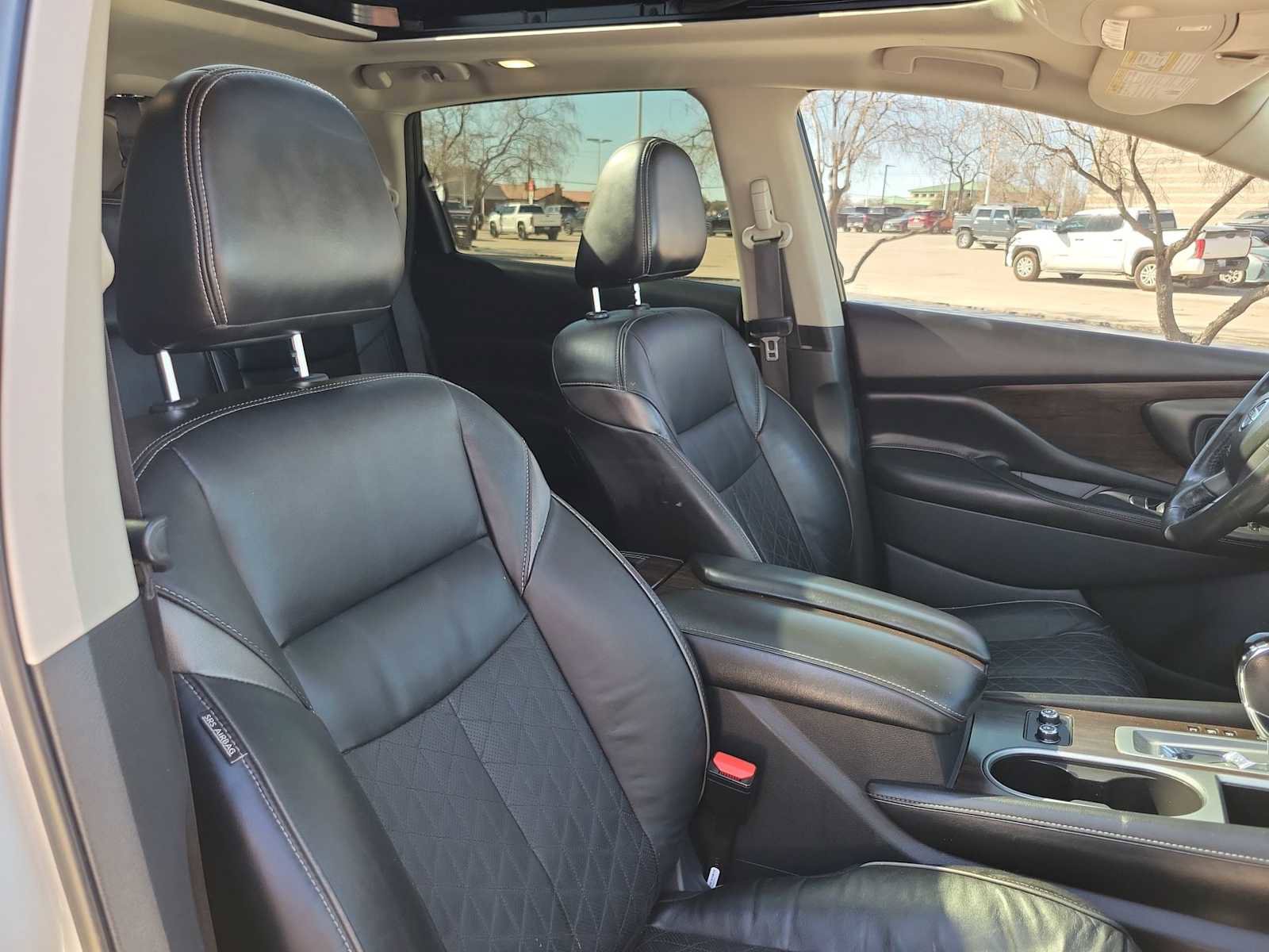 Used 2019 Nissan Murano Platinum image 18