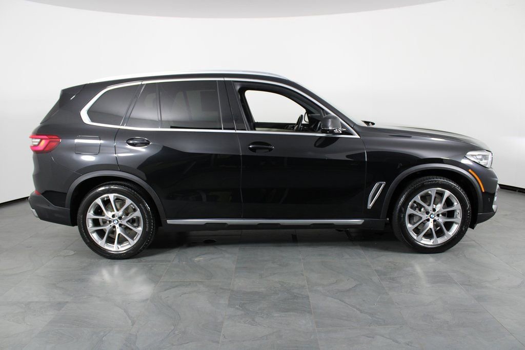 Used 2020 BMW X5 sDrive40i w/ Premium Package image 13