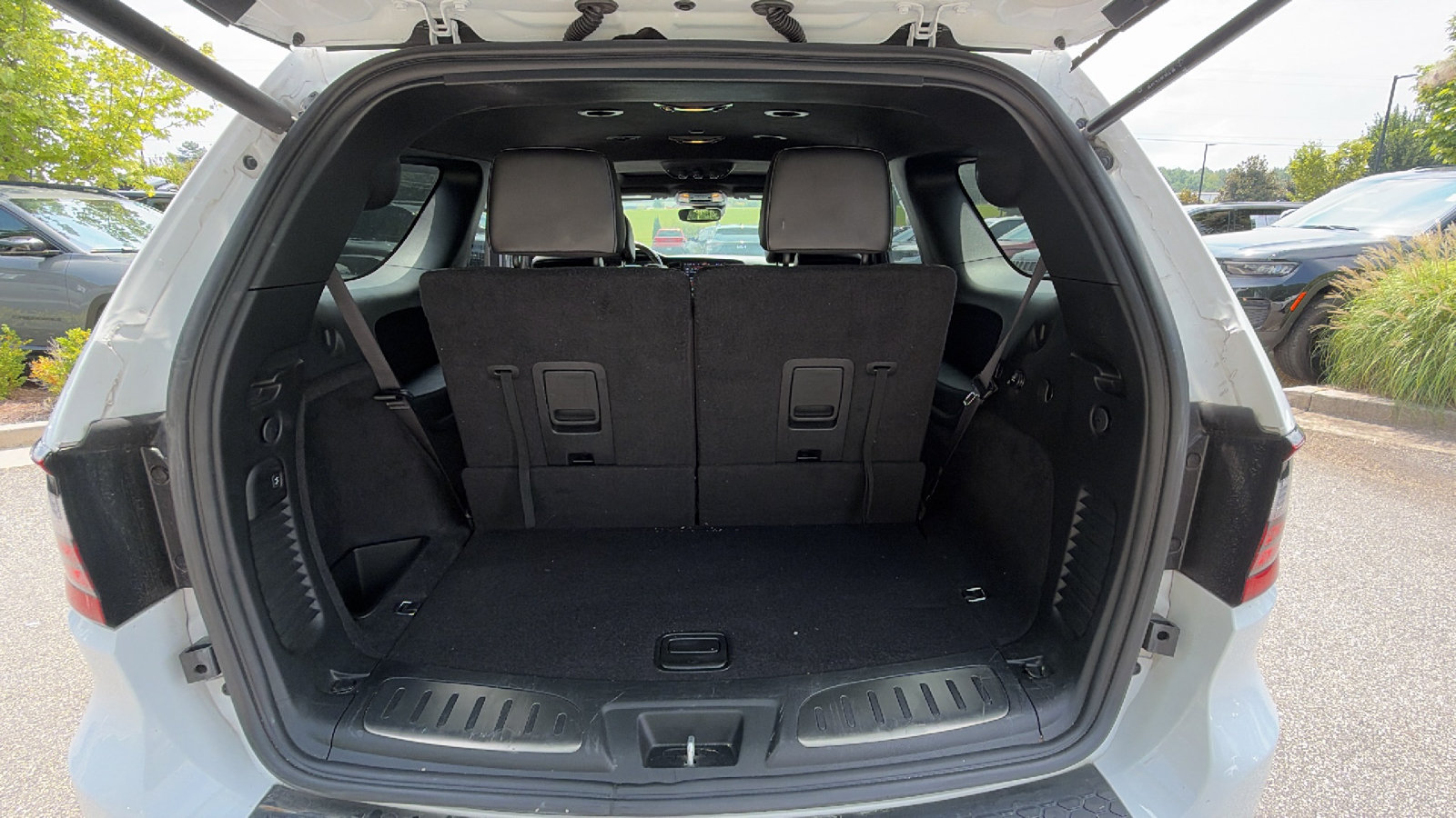 Used 2025 Dodge Durango R/T AWD/4WD image 13