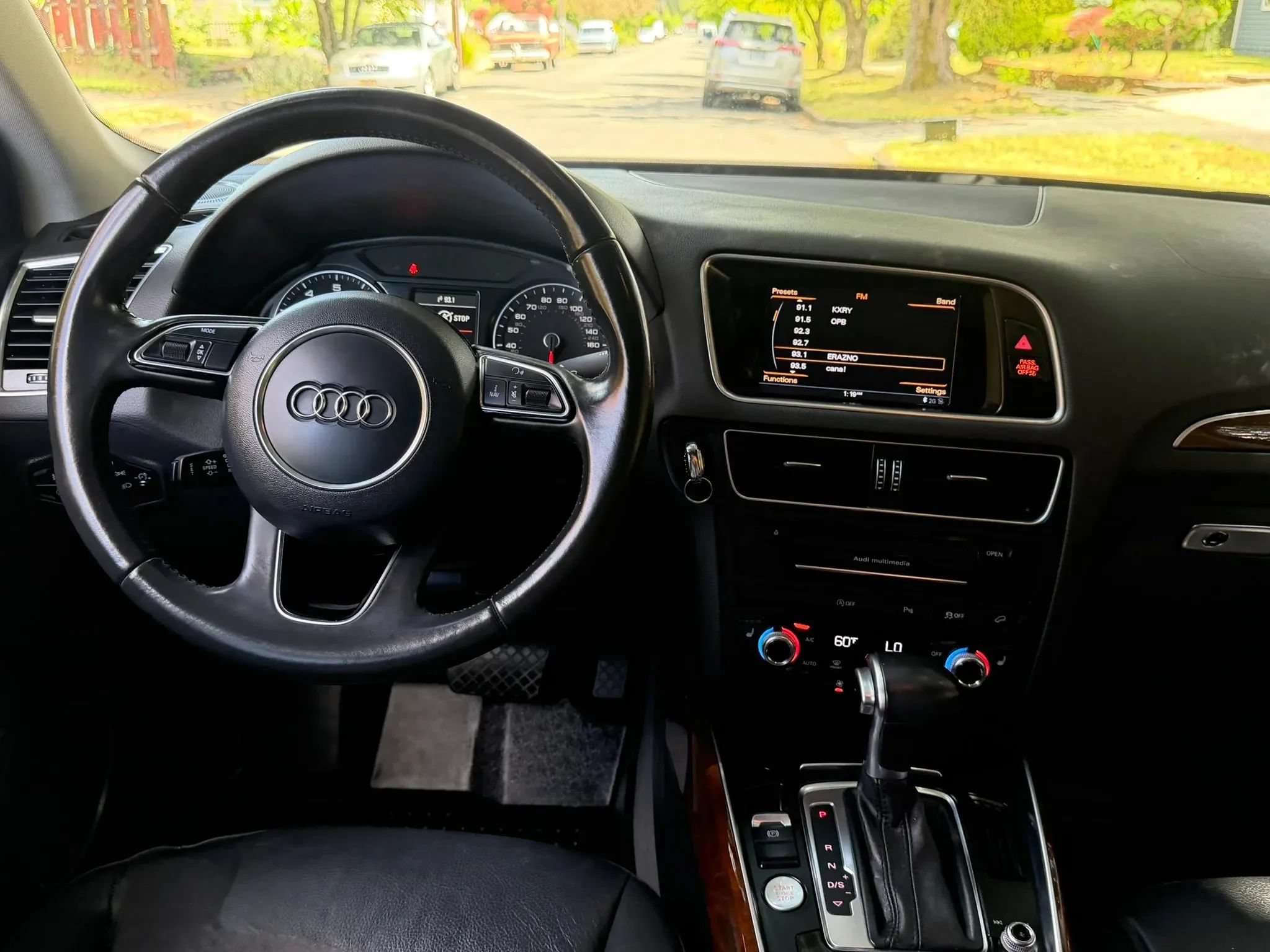 Used 2015 Audi Q5 3.0T Premium Plus w/ Technology Package AWD/4WD image 24