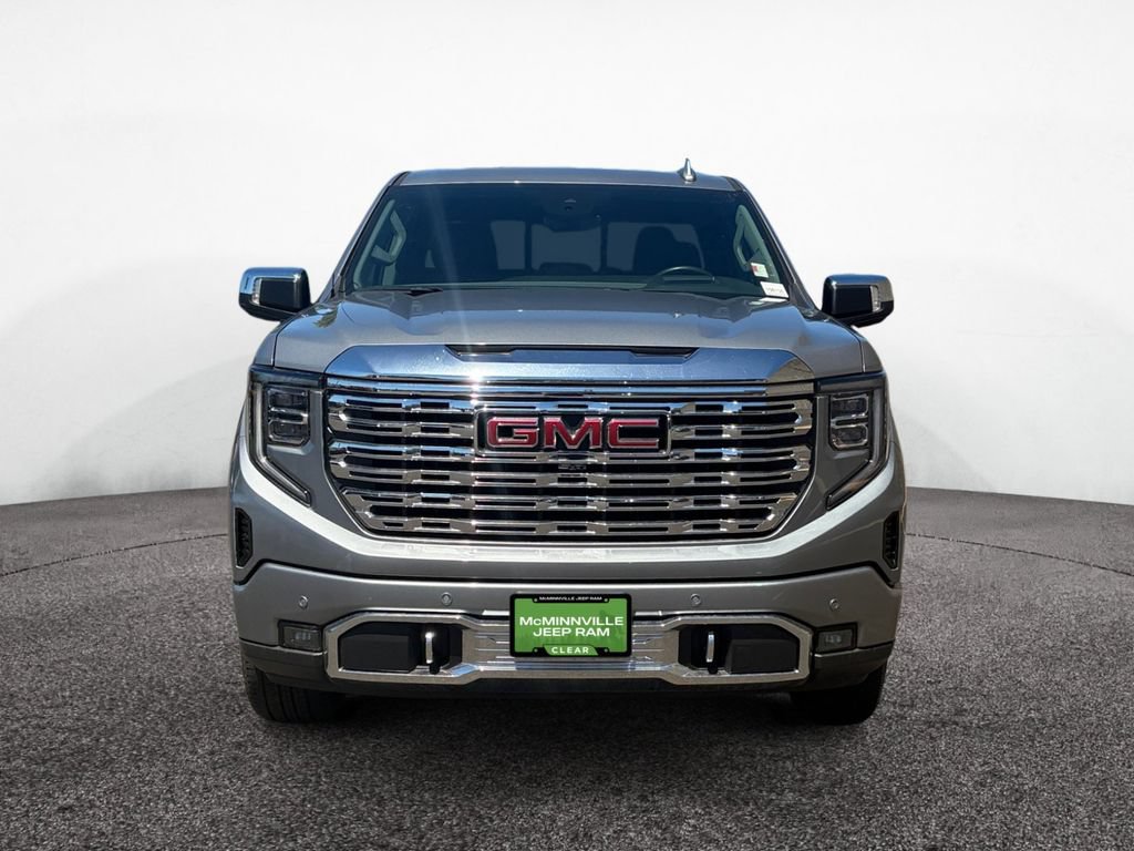 Used 2023 GMC Sierra 1500 Denali w/ Denali Reserve Package AWD/4WD image 8