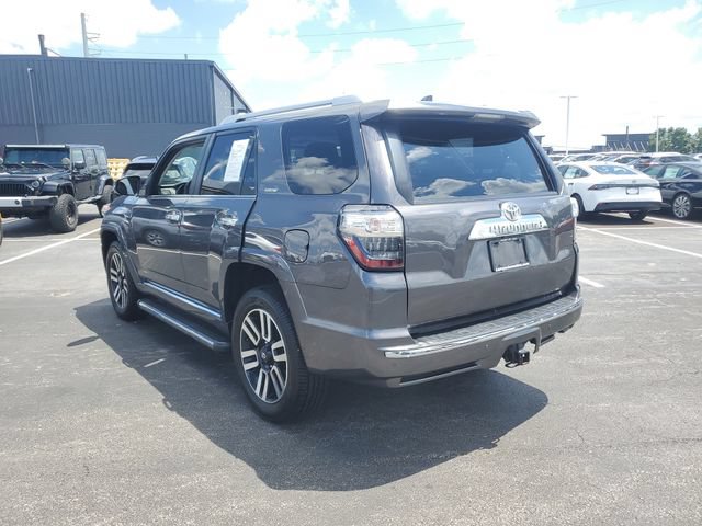 Used 2017 Toyota 4Runner Limited AWD/4WD image 2
