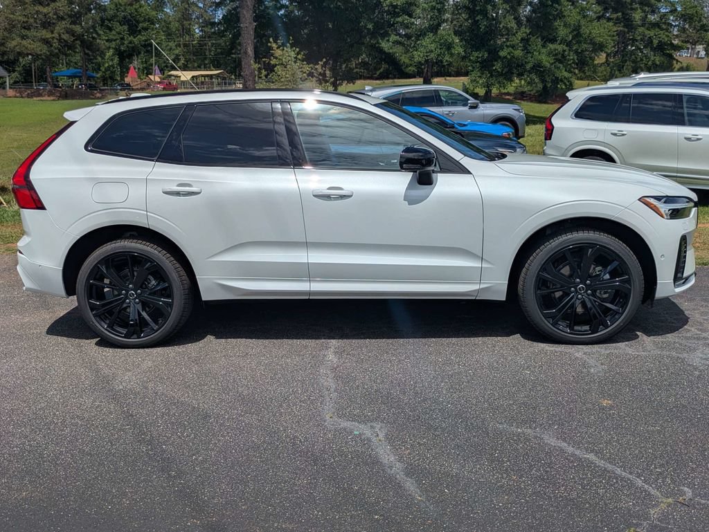 New 2026 Volvo XC60 B5 Ultra w/ Protection Package Premier AWD/4WD image 7
