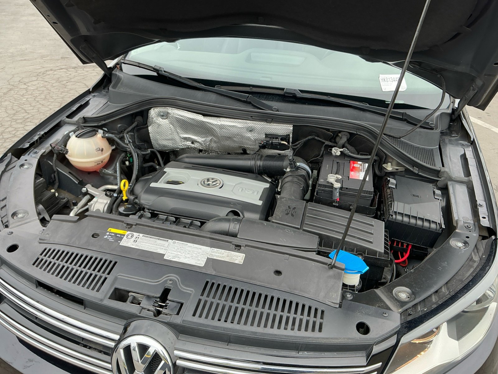 Used 2017 Volkswagen Tiguan S FWD image 23