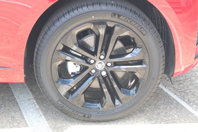 New 2025 Jaguar F-PACE R-Dynamic S image 9