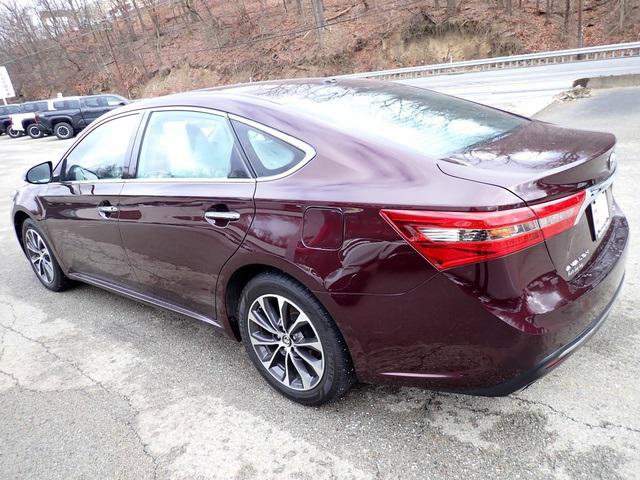 Certified 2018 Toyota Avalon XLE image 8