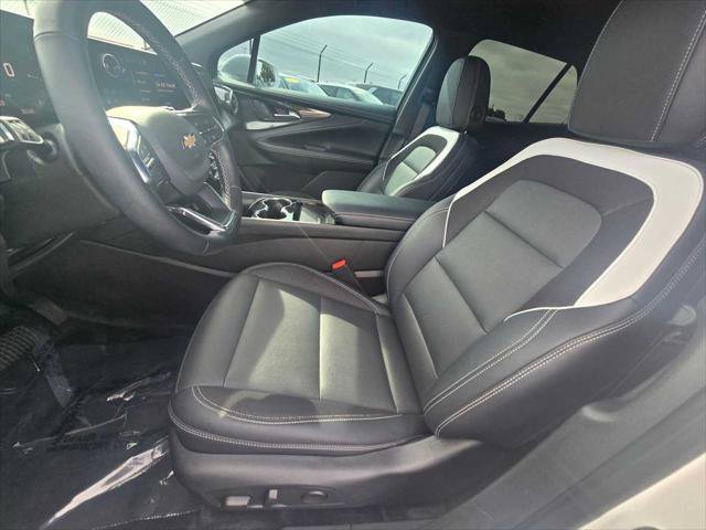 Used 2024 Chevrolet Blazer EV LT AWD/4WD image 23