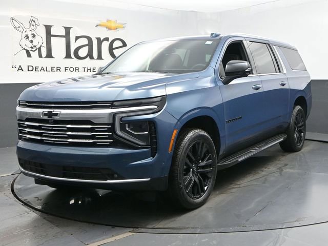 New 2025 Chevrolet Suburban Premier image 13