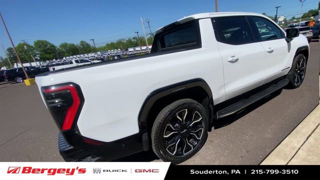 New 2025 GMC Sierra EV Denali image 9