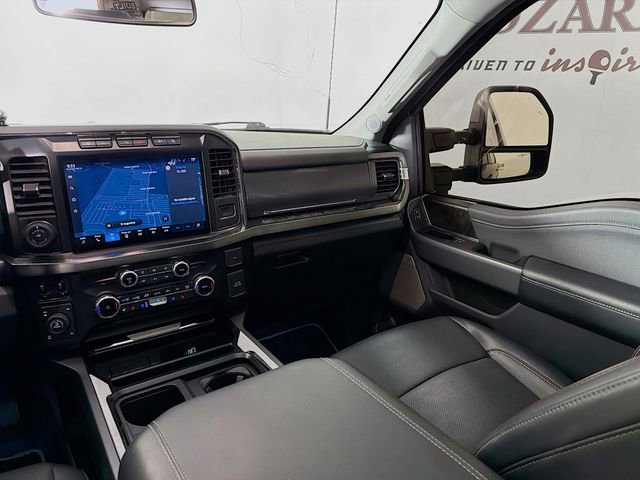 Used 2023 Ford F250 Lariat w/ Lariat Ultimate Package AWD/4WD image 29