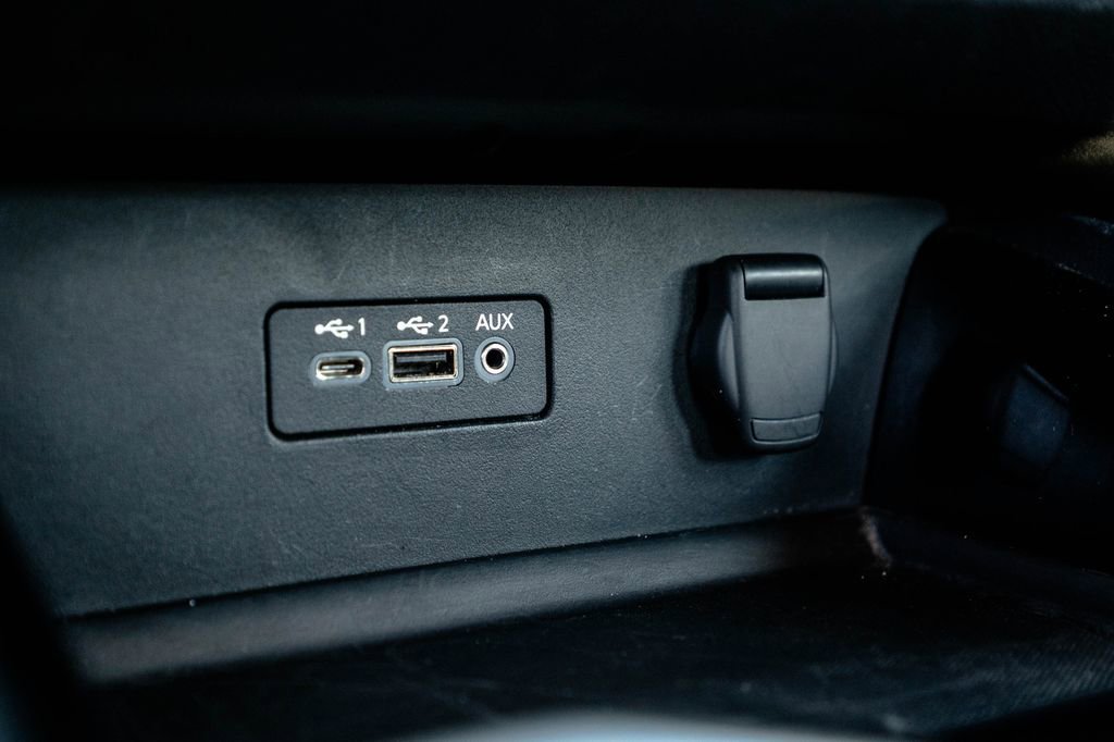 Used 2024 Nissan Altima 2.5 SV FWD image 23