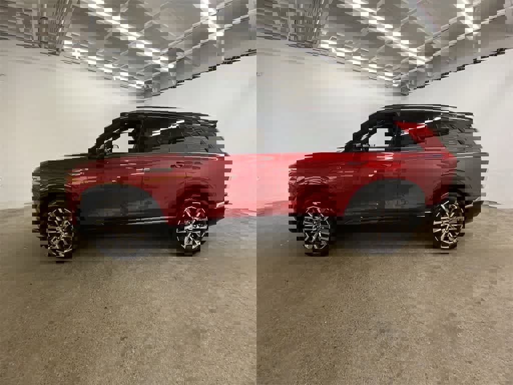 Certified 2026 Cadillac Vistiq Sport w/ LPO, Floor Liner Package image 3