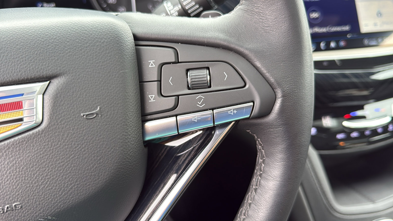 Certified 2024 Cadillac XT6 Premium Luxury w/ Technology Package image 17