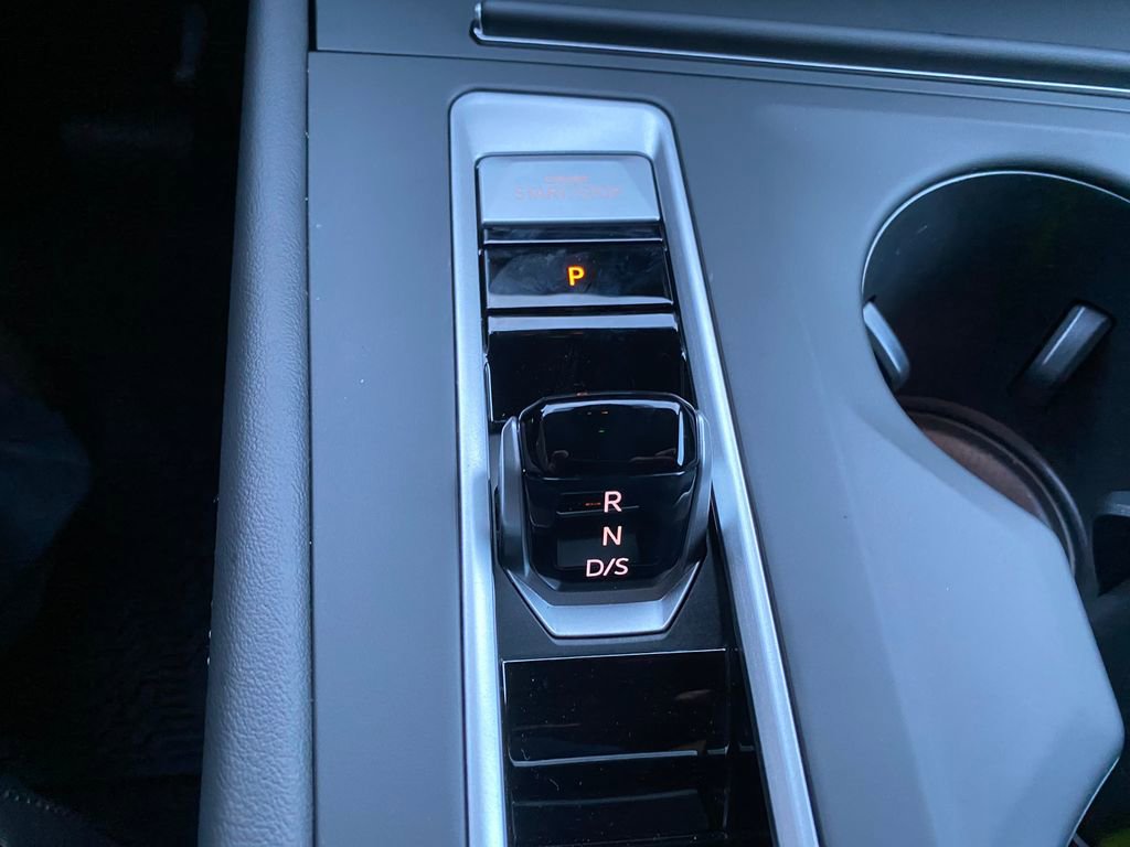 New 2026 Volkswagen Atlas SE image 17