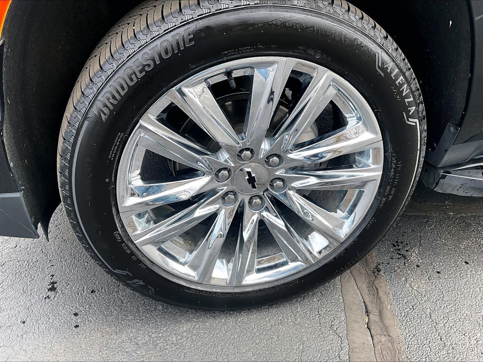 Used 2023 Chevrolet Tahoe LT w/ Luxury Package image 7