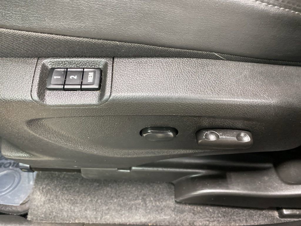 Used 2017 Buick Encore Essence image 28