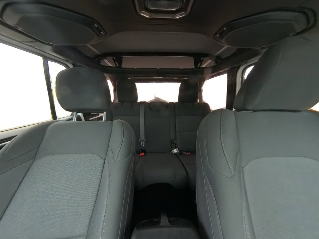 Certified 2022 Jeep Wrangler Unlimited Sport image 24