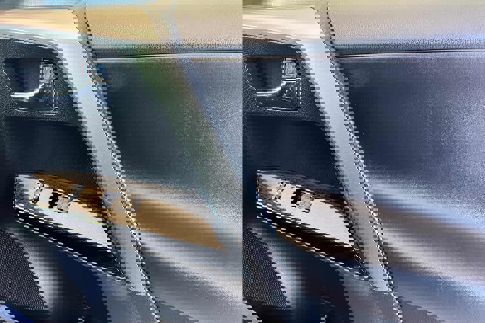 Used 2017 Toyota RAV4 Limited AWD/4WD image 18