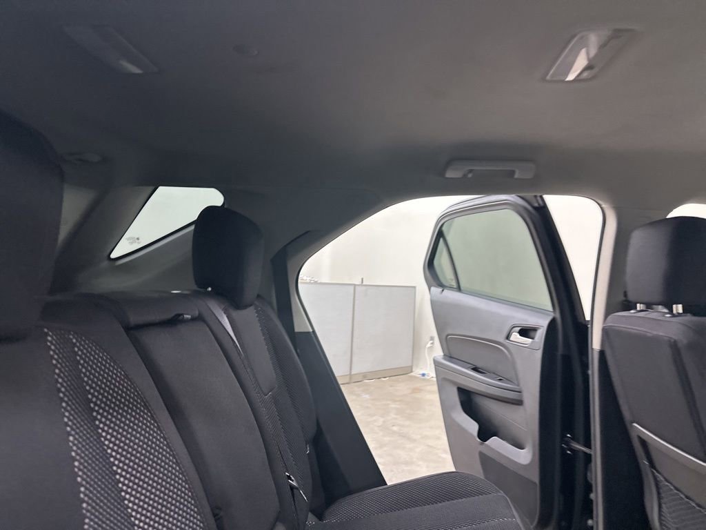 Used 2017 Chevrolet Equinox LT w/ Convenience Package image 25