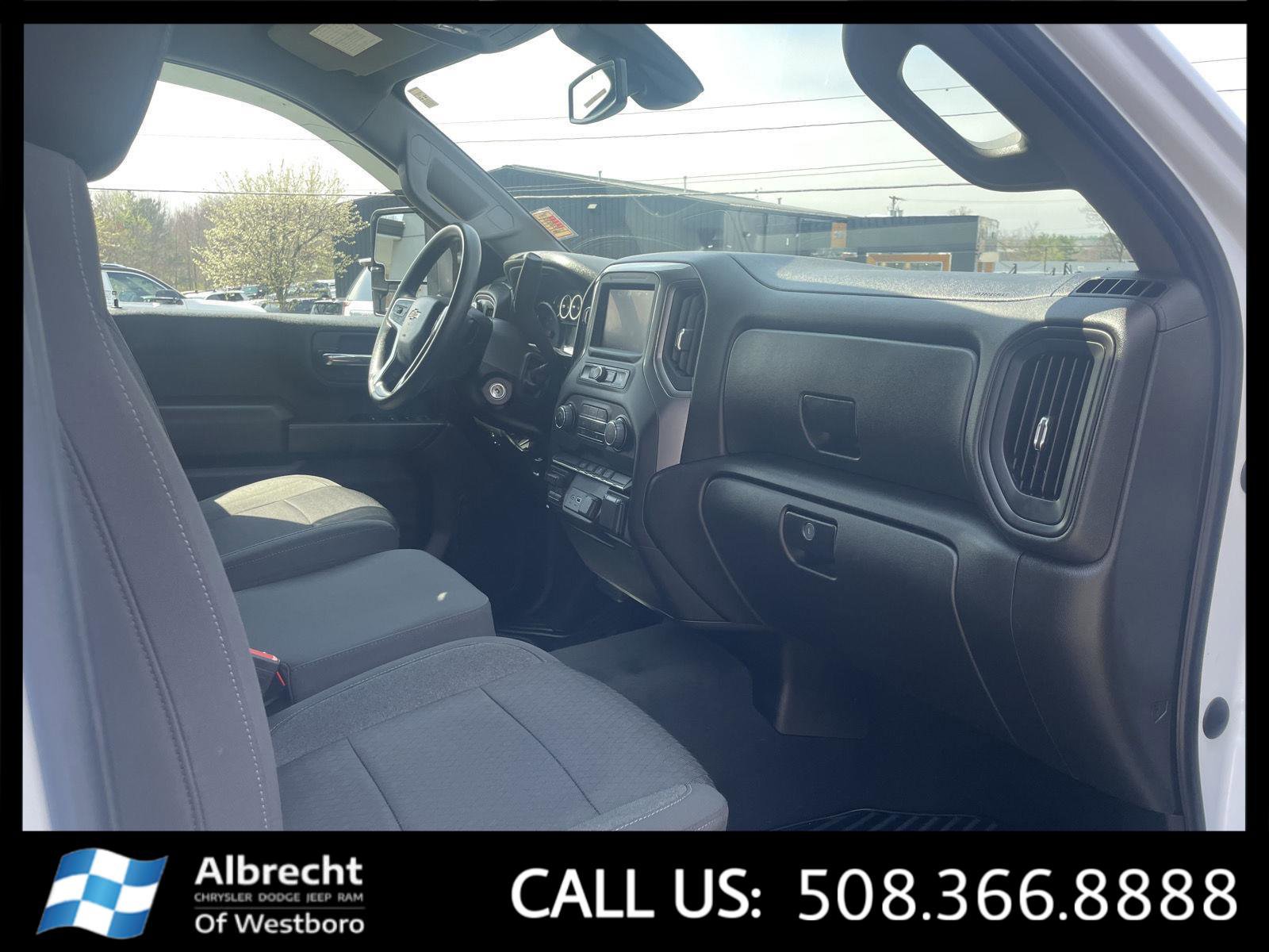 Used 2023 Chevrolet Silverado 2500 Custom w/ Custom Value Package image 18