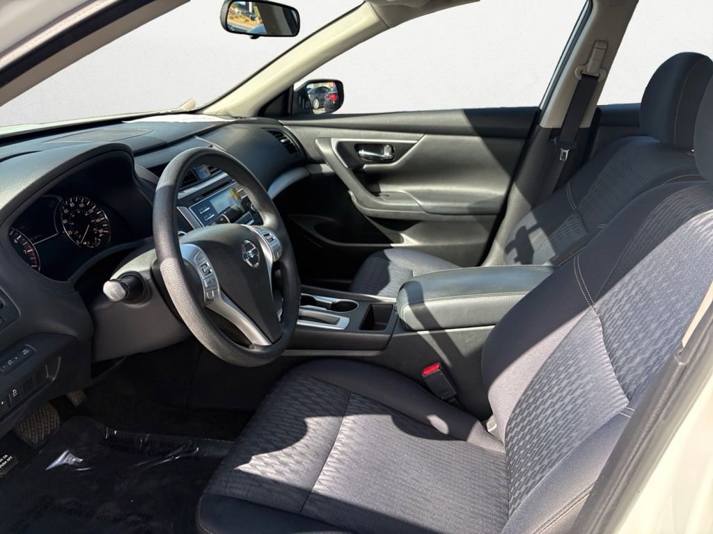 Used 2018 Nissan Altima 2.5 S w/ S Convenience Package image 10