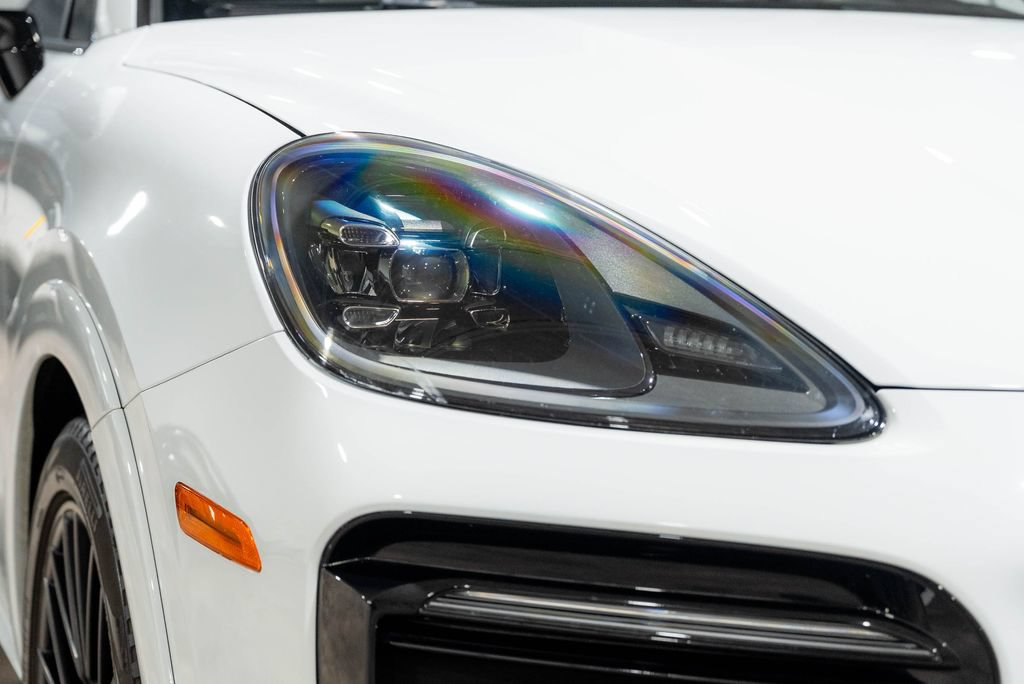 Used 2021 Porsche Cayenne GTS AWD/4WD image 20