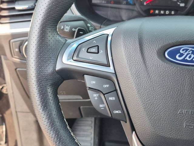 Used 2023 Ford Edge ST AWD/4WD image 19