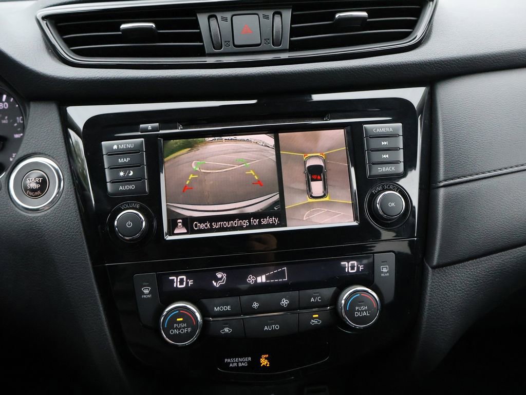 Used 2019 Nissan Rogue SV w/ Premium Package AWD/4WD image 45