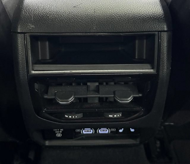 Used 2022 Jeep Grand Cherokee Limited AWD/4WD image 30