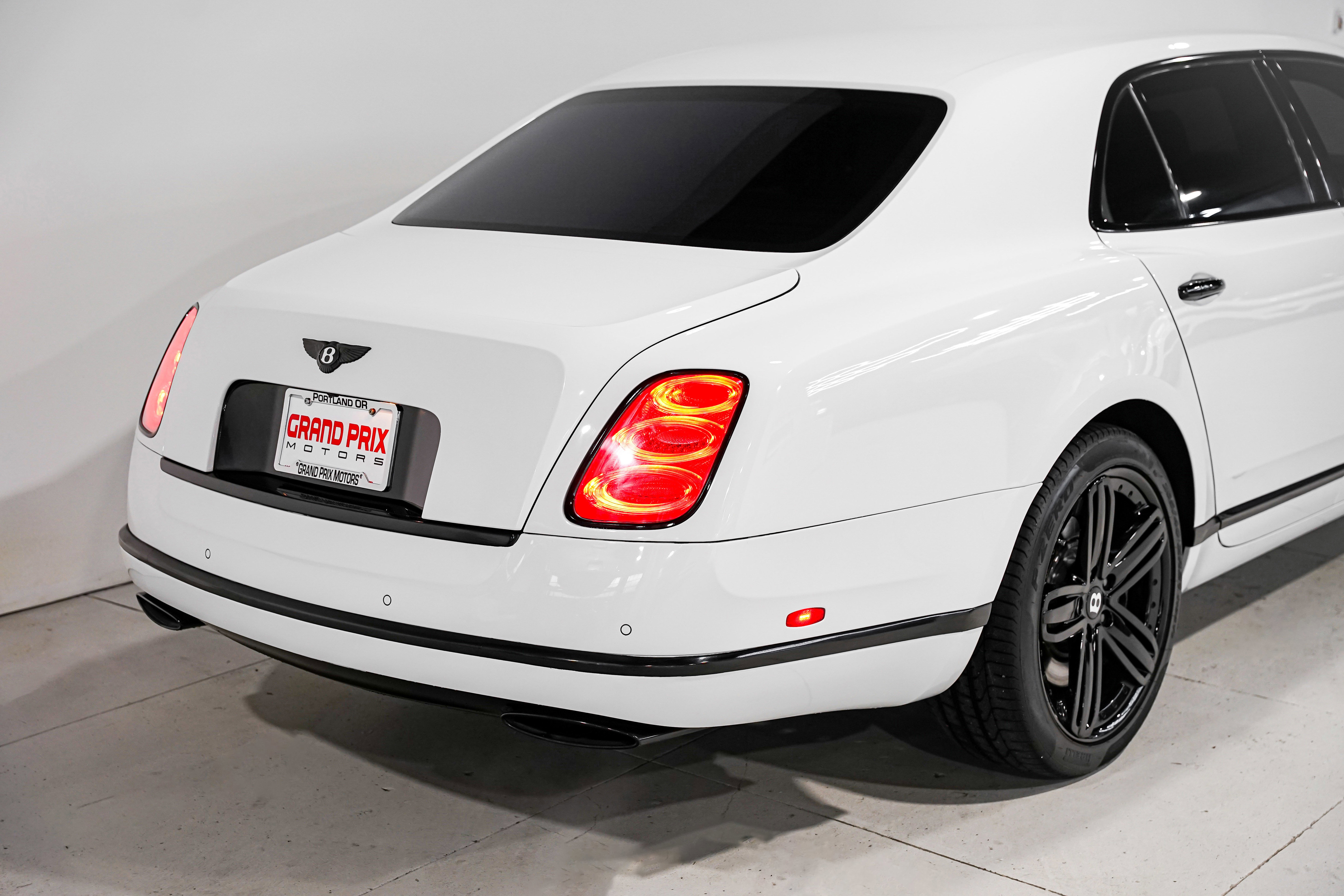 Used 2012 Bentley Mulsanne image 48