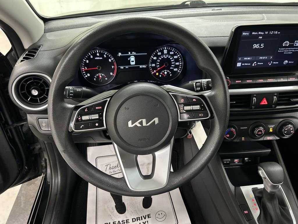 Certified 2023 Kia Forte LXS FWD image 4