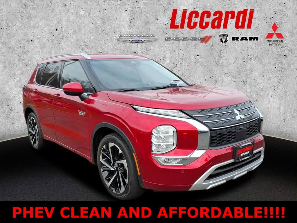 Used 2023 Mitsubishi Outlander SEL 40th Anniversary AWD/4WD image 1