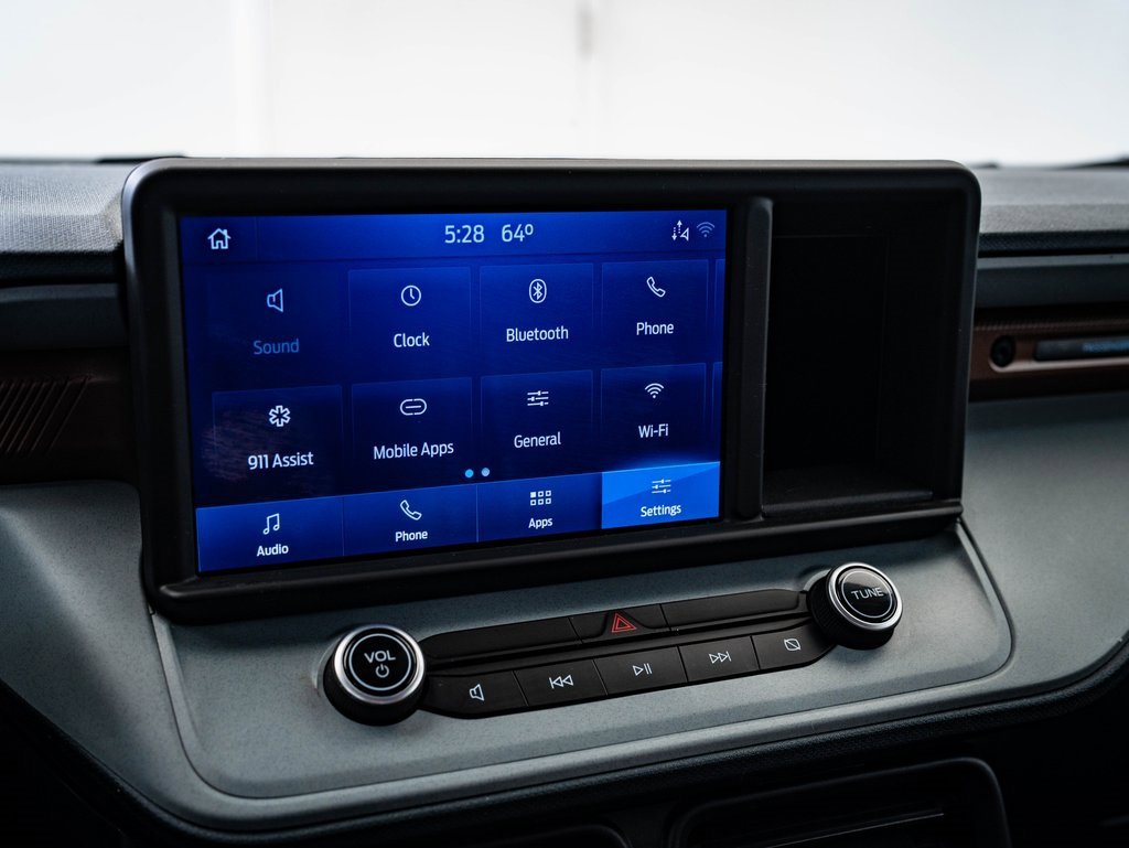 Used 2022 Ford Maverick Lariat w/ Lariat Luxury Package image 32