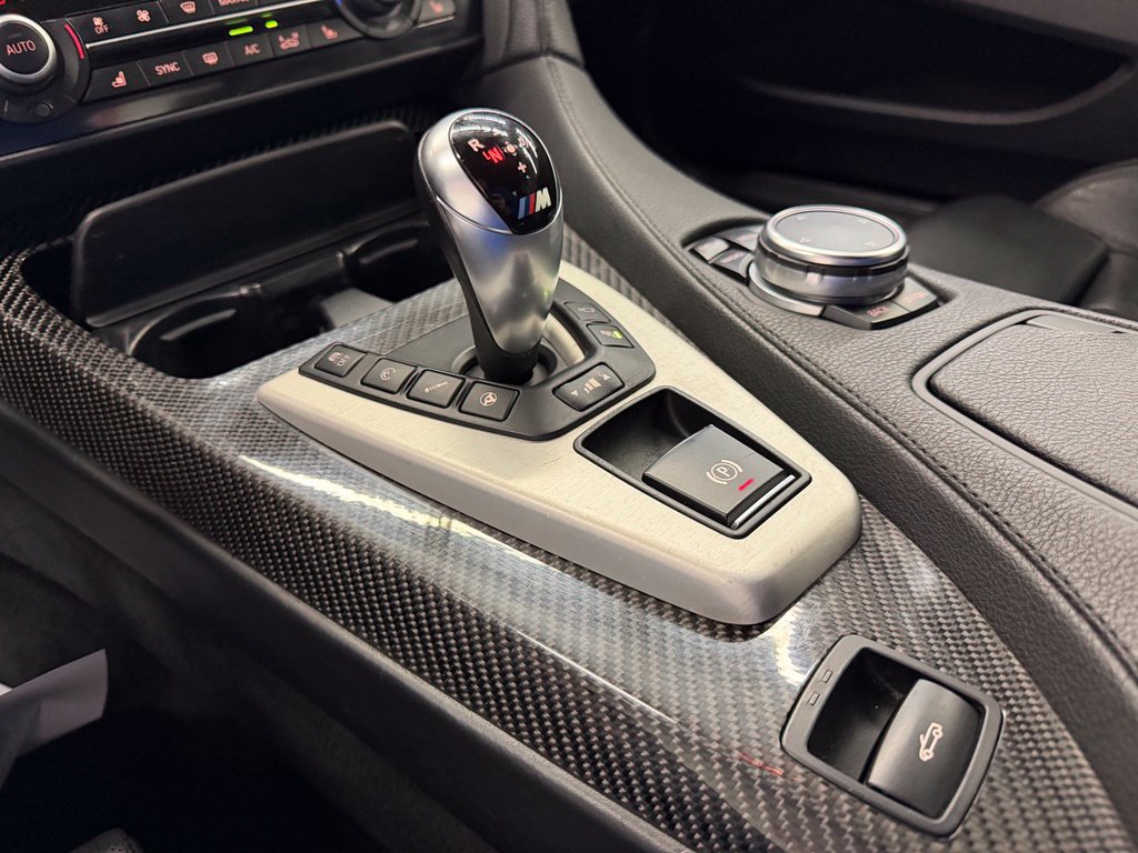 Used 2015 BMW M6 Convertible RWD image 23