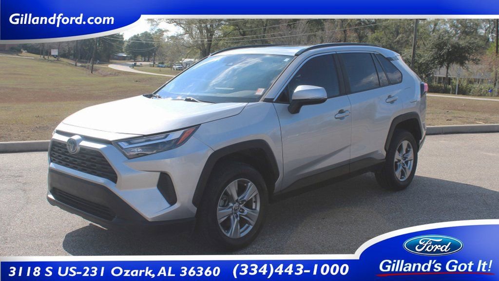 Used 2022 Toyota RAV4 XLE w/ Convenience Package