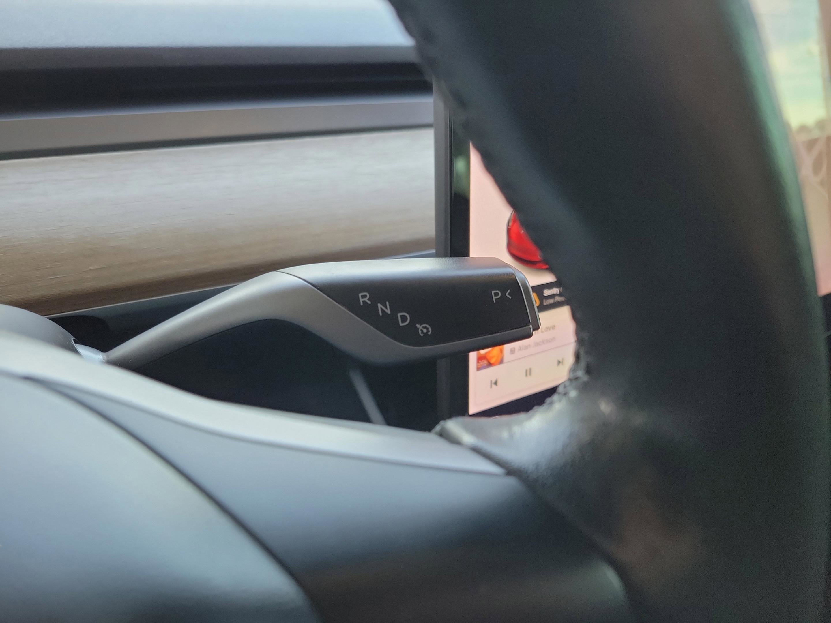 Used 2020 Tesla Model 3 Standard Range Plus image 13