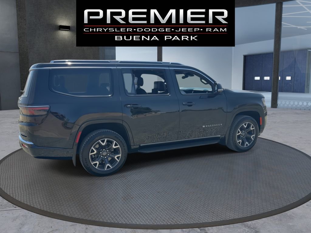 Used 2023 Jeep Wagoneer Series III w/ Rear Seat Video Group 1 AWD/4WD image 8
