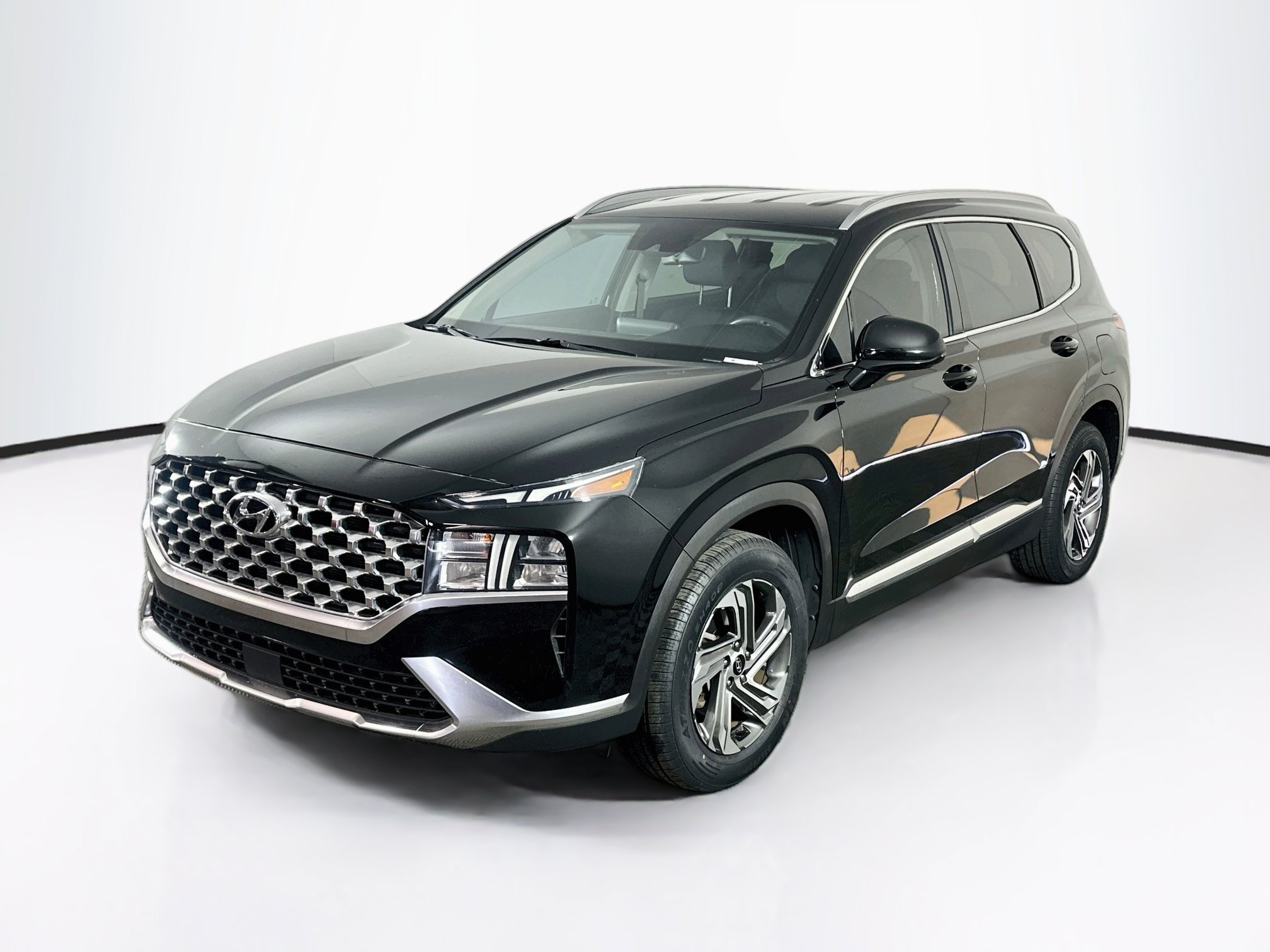 Used 2021 Hyundai Santa Fe SEL w/ Cargo Package FWD image 3