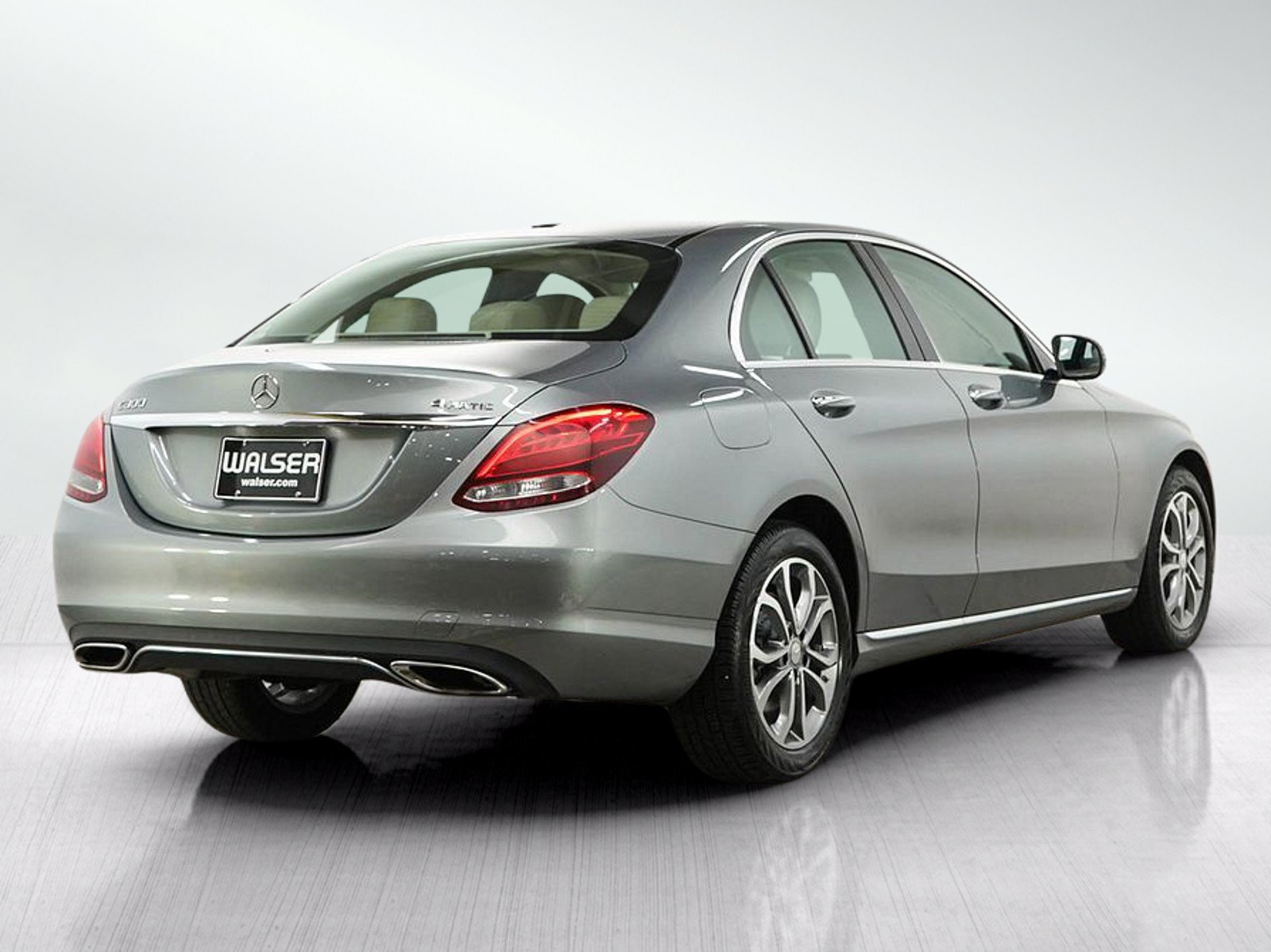 Used 2016 Mercedes-Benz C 300 4MATIC Sedan image 5
