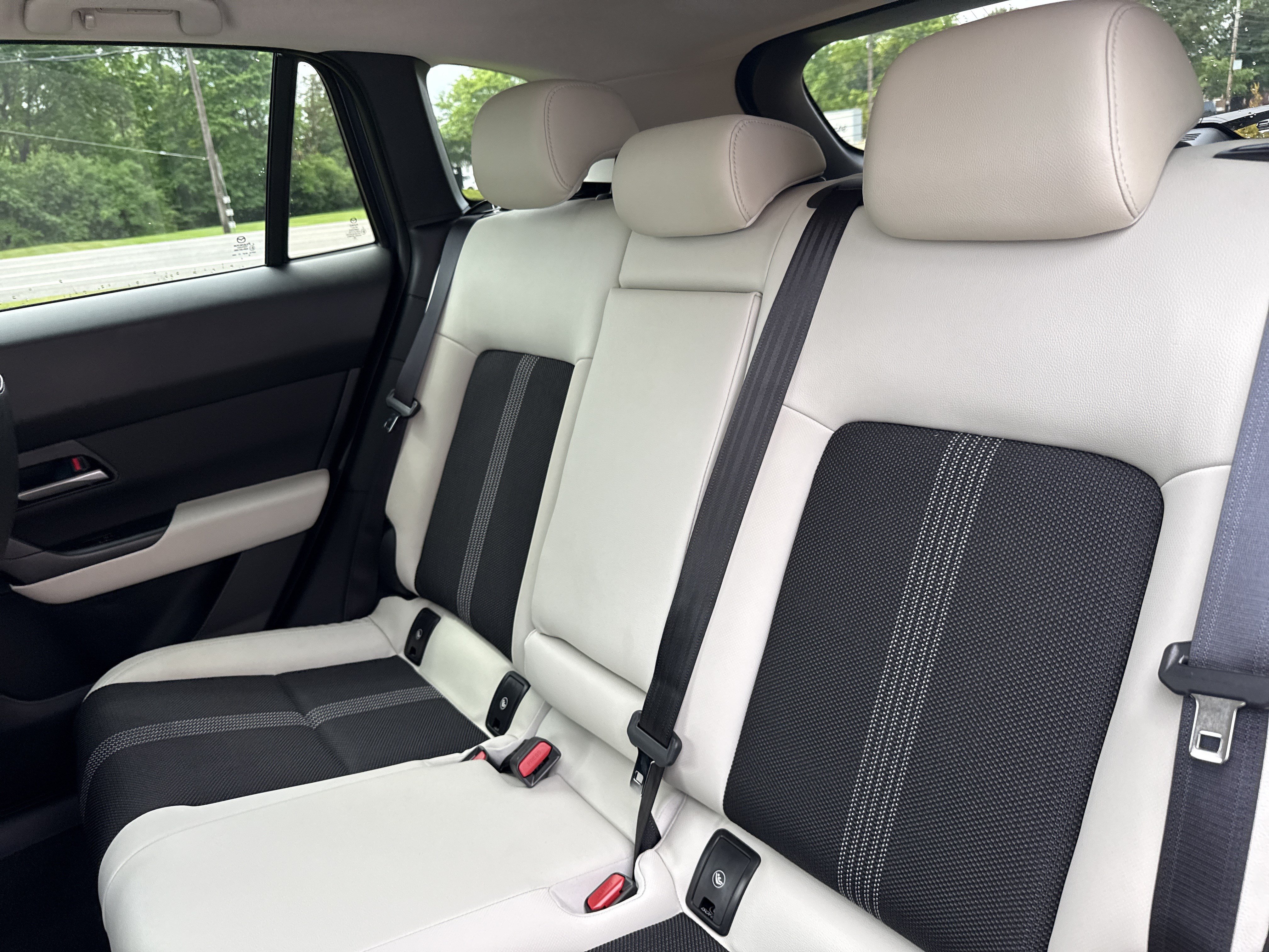 New 2026 MAZDA CX-50 AWD 2.5 S w/ Preferred Pkg image 39
